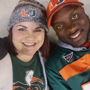 Meet your Posher, Candace